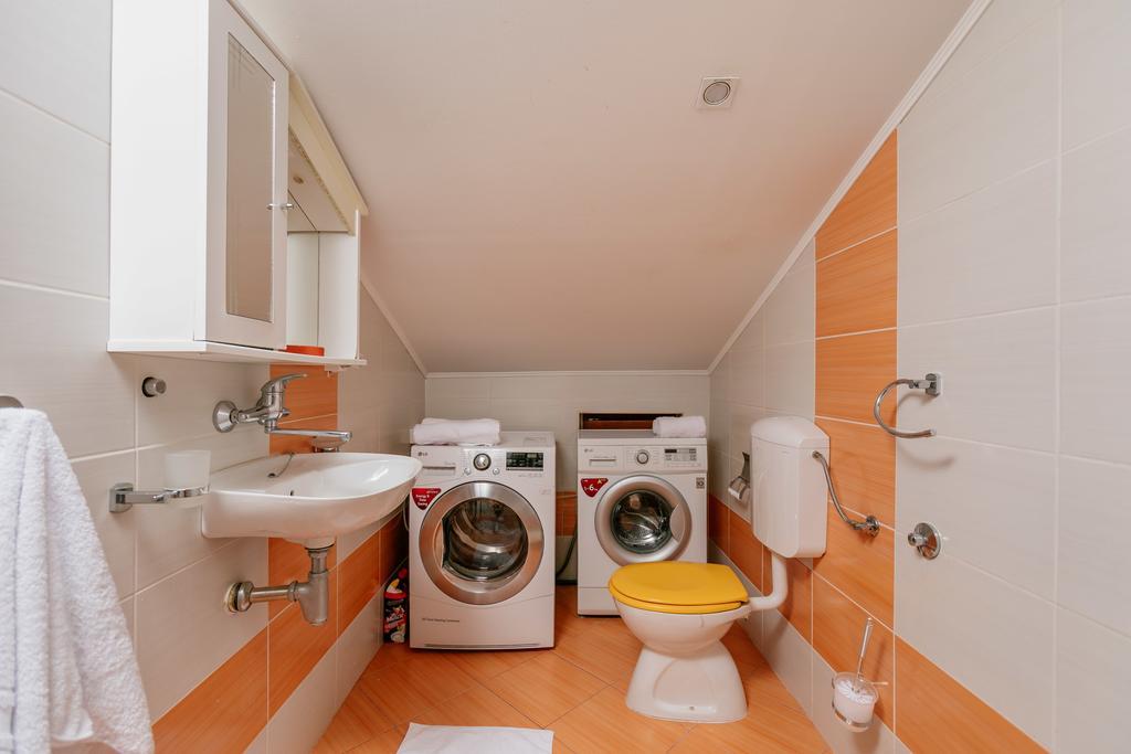 Apartman Mondo Apartment โกตอร์ ภายนอก รูปภาพ